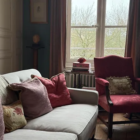Bed & Breakfast L Epernon *