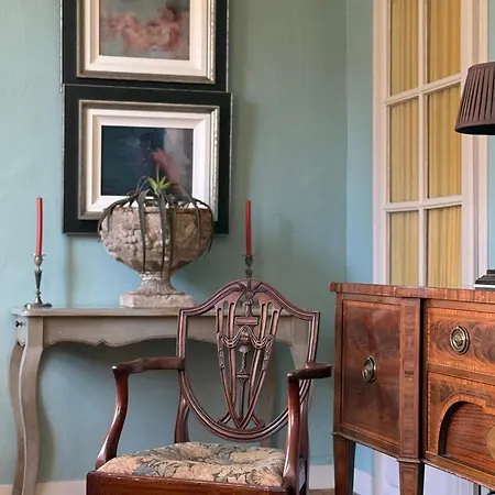 L Epernon Bed & Breakfast Alençon