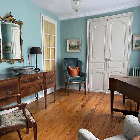Bed & Breakfast L Epernon