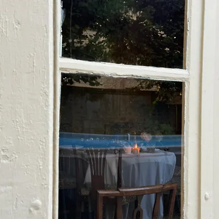 Bed & Breakfast L Epernon *